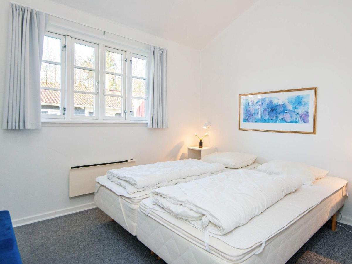 8 Person Holiday Home In Aabenraa Lojt Kirkeby ภายนอก รูปภาพ